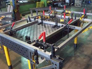 三維柔性焊接工作平臺